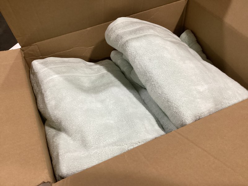 Condition photo showing As Is for Casa Lino 100% Cotton Bath Towels Set of 4 (1 Bath Towel, 1 Hand Towel & 2 Wash Cloths) - Bathroom Towels and Washcloths Set - Complete Bathroom Set - Guest Room Essentials - (Light Sage Green) Light Sage 4 Pcs Bath Set