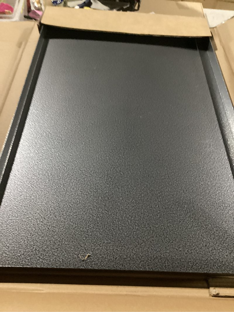 Condition photo showing Good Condition for midwest homes for pets metal dog crate replacement pan; 30 inch sliver 30 inch