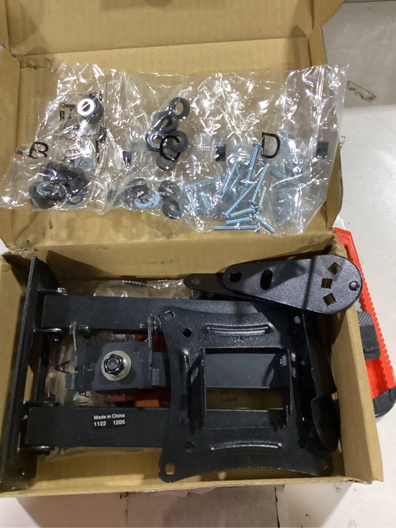 Condition photo showing New/Like New for EVERVIEW Full Motion TV Monitor Wall Mount Bracket Articulating Arms Swivel Tilt Extension Rotation for Most 13-42 Inch LED LCD Flat Curved Screen Monitors & TVs, Max VESA 200x200mm up to 44lbs