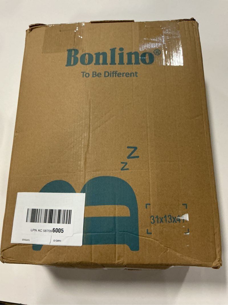 Condition photo showing New/Like New for Bonlino Floral Bedding Quilt Set Bedspread - Blue Floral Quilt Lightweight Reversible Dyed Oversized Bed Spread Coverlet with 2 Pillowsham for Home All Season Tropical Luxury Royal (Oversized King) Blue Oversized King