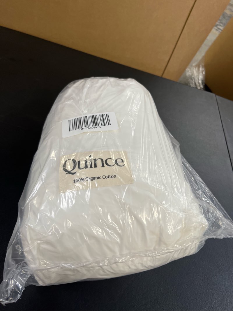 Condition photo showing Good Condition for classic organic percale sheet set, queen, white
