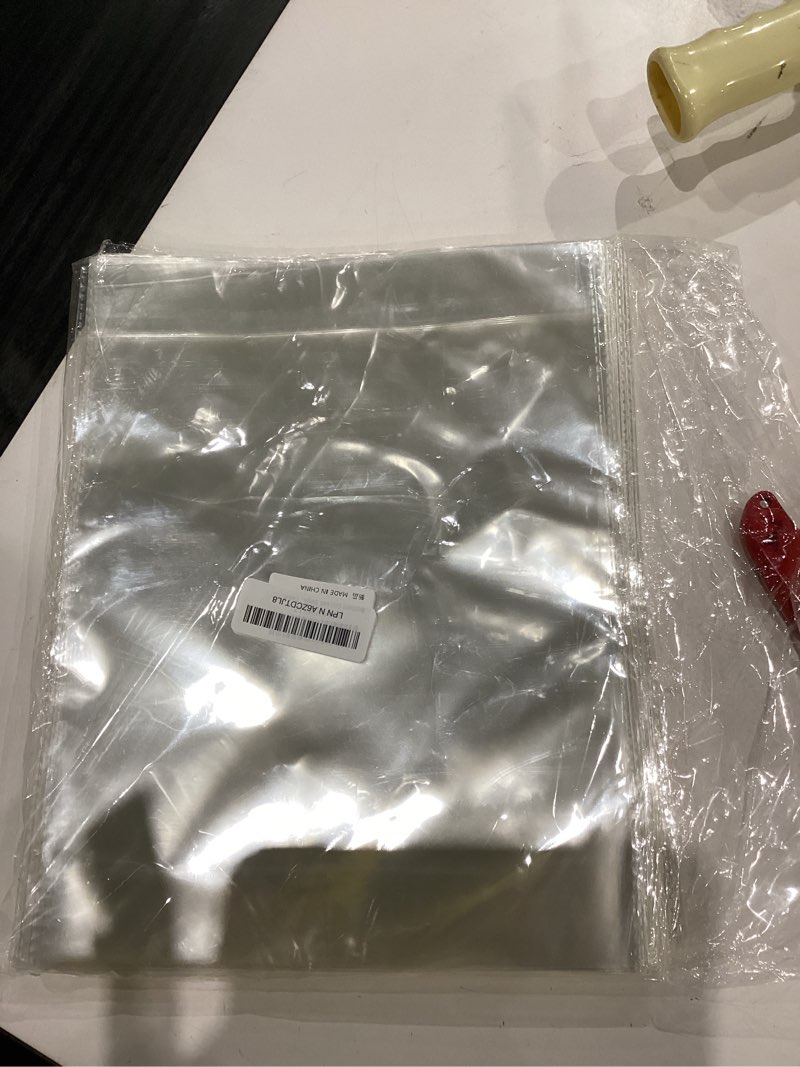 Condition photo showing New/Like New for 10x13 Inch Flat Bottom Cellophane Bags, 100 PCS Cellophane Treat Bags, Large Clear Cellophane Bags, Plastic Cellophane Cookie Candy Gift Bags with Twist Tie for Snacks Mugs Party Favors Gift Wrapping clear-10x13inch 1 Count (Pack of 100)