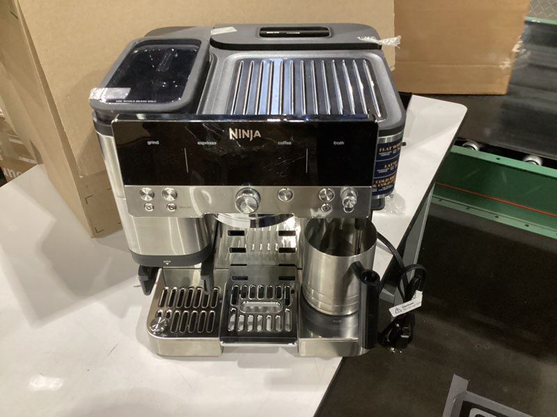 Condition photo showing Good Condition for ninja luxe café 3-in-1 espresso, drip coffee and cold brew machine | integrated coffee grinder, milk frother, assisted tamper & built-in espresso accessory storage | stainless steel | es601 luxe cafe stainless steel