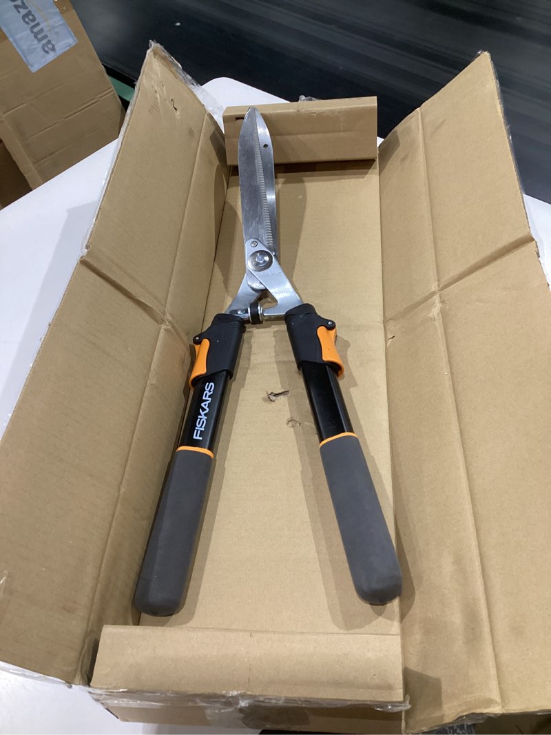 Condition photo showing Good Condition for (similar to stock photos, used)fiskars power-lever hedge shears - 25\"-33\" extendable handle - plant cutting scissors - yard and garden tools - orange/black extendable power-lever with 10\" blades