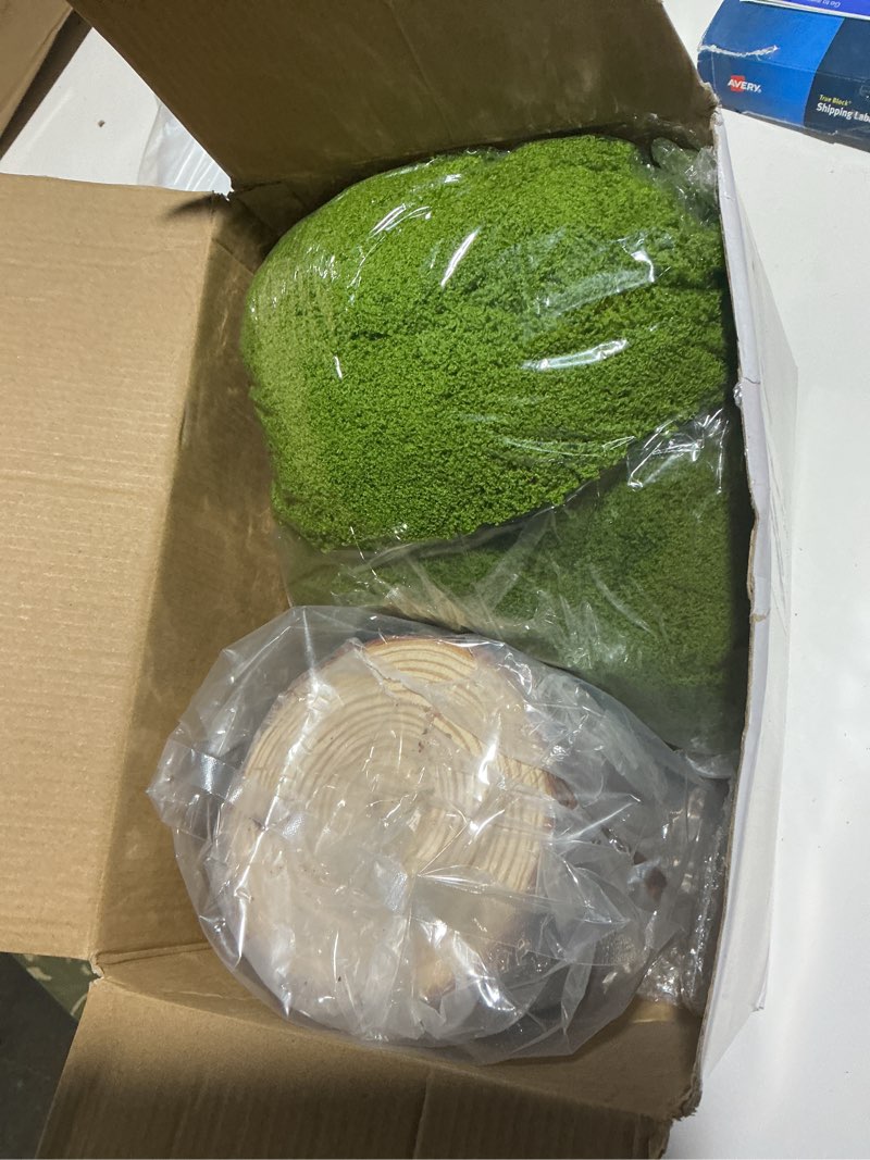 Condition photo showing Good Condition for Nuanchu 14 Pack Wood Table Centerpieces with Rustic Wood Slices and Artificial Fake Green Moss for Wooden Fairy Wedding Woodland Table Decor Ideal DIY Crafts (4. 7-5. 5'') 14 4. 7-5. 5''