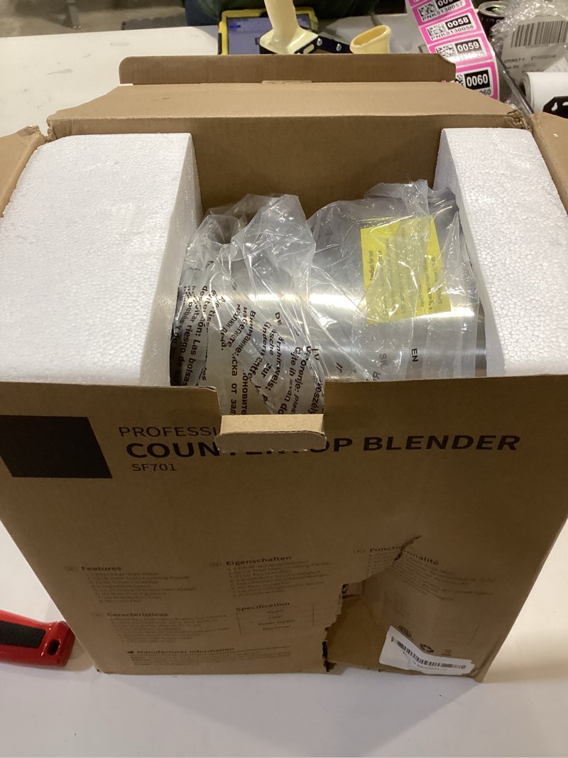 Condition photo showing Good Condition for gdor 1200w blender for smoothies and shakes, 52 oz countertop blender & 22 oz personal blender combo, 6-leaf blade, 3 adjustable speed for juices, frozen fruit drinks, sauces, self-cleaning