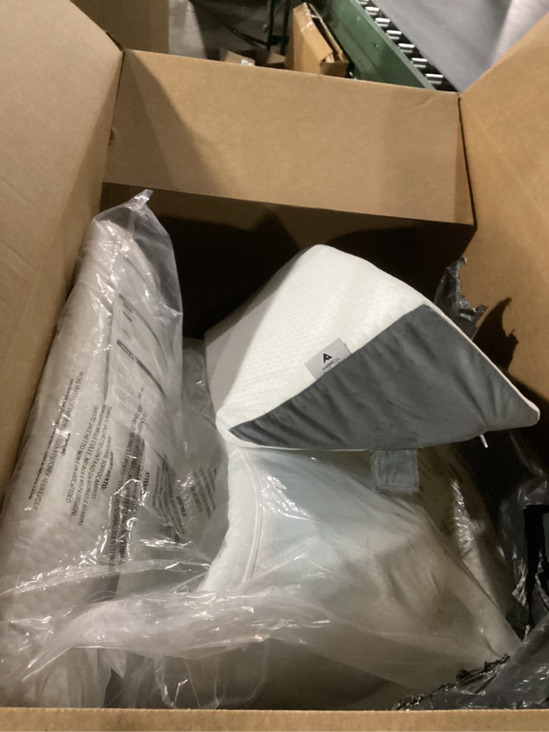 Condition photo showing Good Condition for SIMILAR TO STOCK PHOTO   3PCS Wedge Pillow Set for After Surgery, Back Pillow for Bed Sitting up, 10-in-1 Foam Wedge Pillow for Acid Reflux & Back Pain Relief, Post Surgery Pillow for GERD & Snoring, White White 3PCS