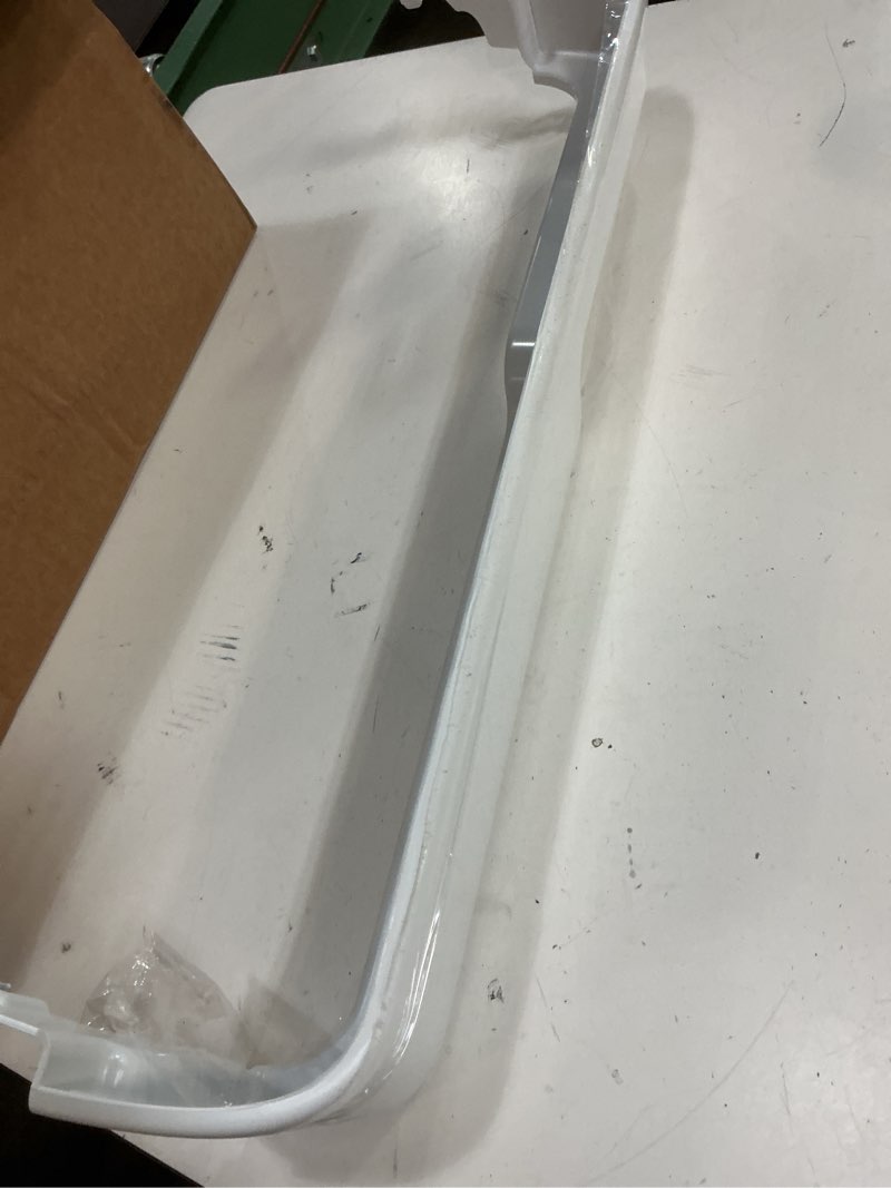 Condition photo showing New/Like New for 240337901 door bin rack compatible with frigidaire refrigerator ??middle shelf?