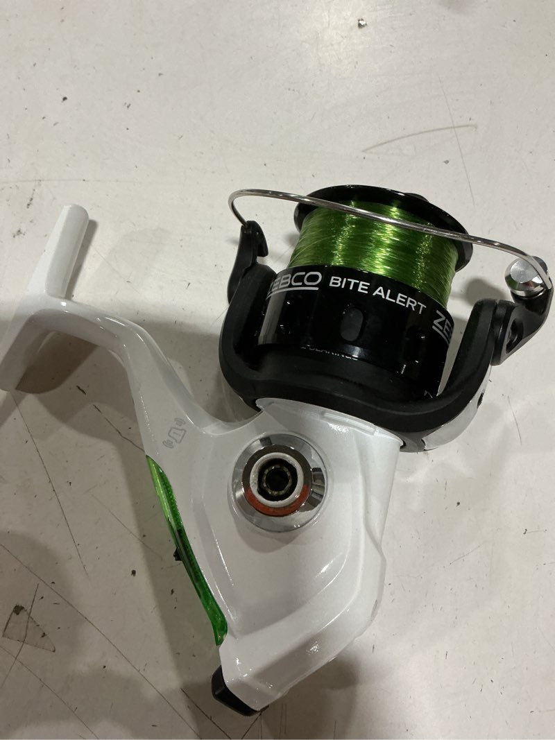 Condition photo showing Good Condition for assorted zebco reels