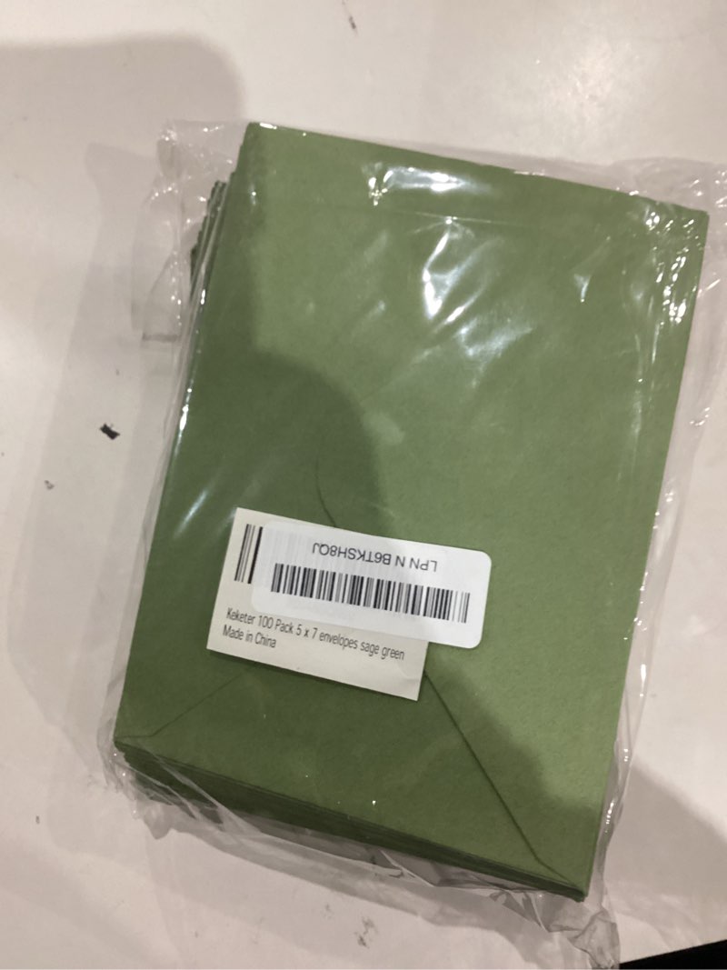 Condition photo showing New/Like New for 100 pack a7 envelopes, 5.25 x 7.25'' sage green envelopes, perfect for 5 x 7'' wedding invitation cards, graduation invite, greeting cards, announcements, photos green-100
