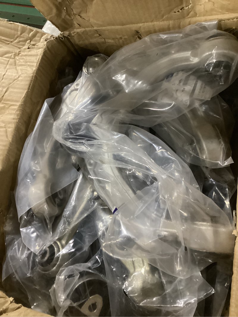 Condition photo showing Good Condition for front control arm compatible with bmw 2007-2013 x5 e70 2008-2014 x6 e71 ball joint front sway bar links tie rod k620798, k620799 front x5 x6 07-14 e70 e71 series