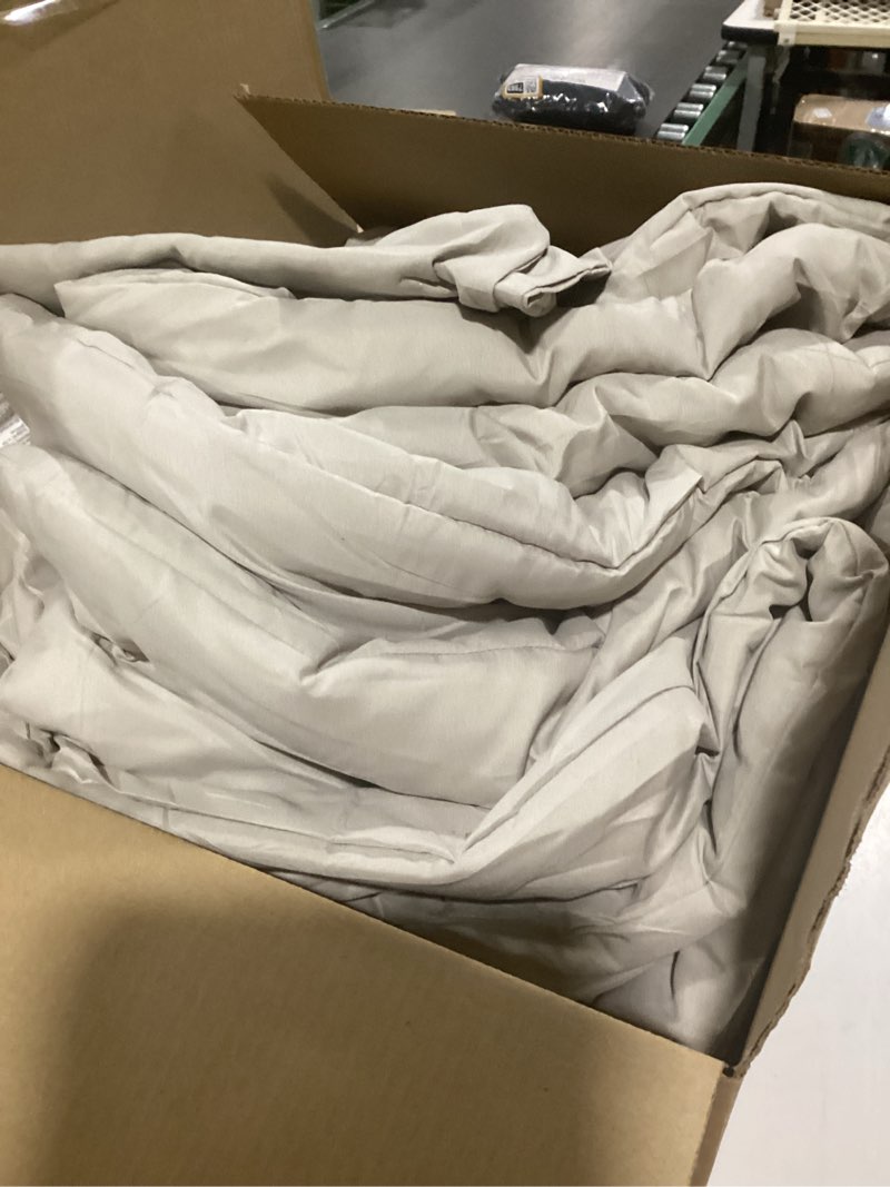 Condition photo showing As Is for puredown® Blankets Queen Size - Soft Lightweight Down Blanket for Bed, Cozy Warm Luxury Bed Blanket with Satin Trim, Microfiber Cover, Light Grey (90"X90") 02 Light Gray Full/Queen