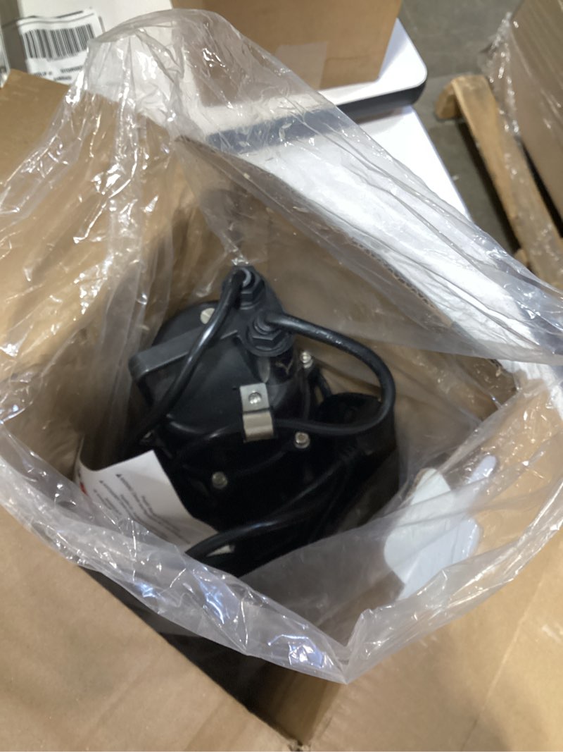 Condition photo showing Good Condition for utilitech 0.5-hpaluminum submersible sump pump