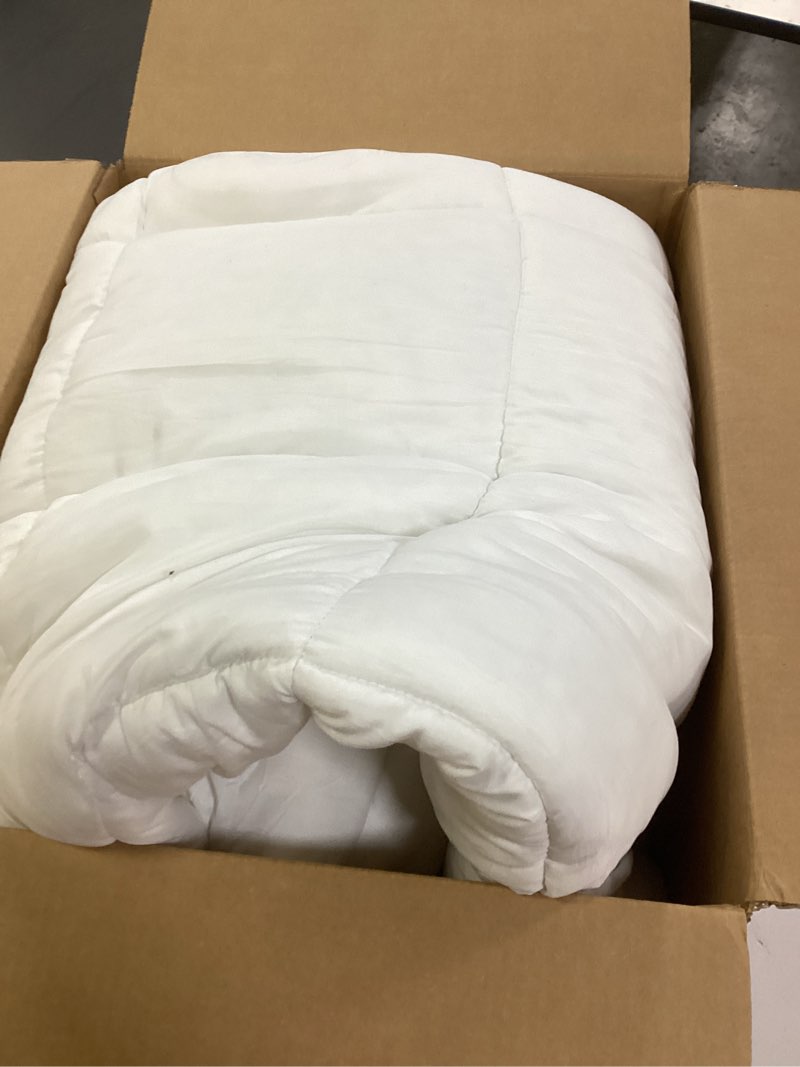 Condition photo showing As Is for Premium Viscose Made from Bamboo King Size Mattress Topper for Back Pain, 1200 GSM Quilted Fitted Extra Thick Mattress Pad,Pillow Top Mattress Cover with Deep Pocket Up to 21 Inches?78 * 80inch? White King