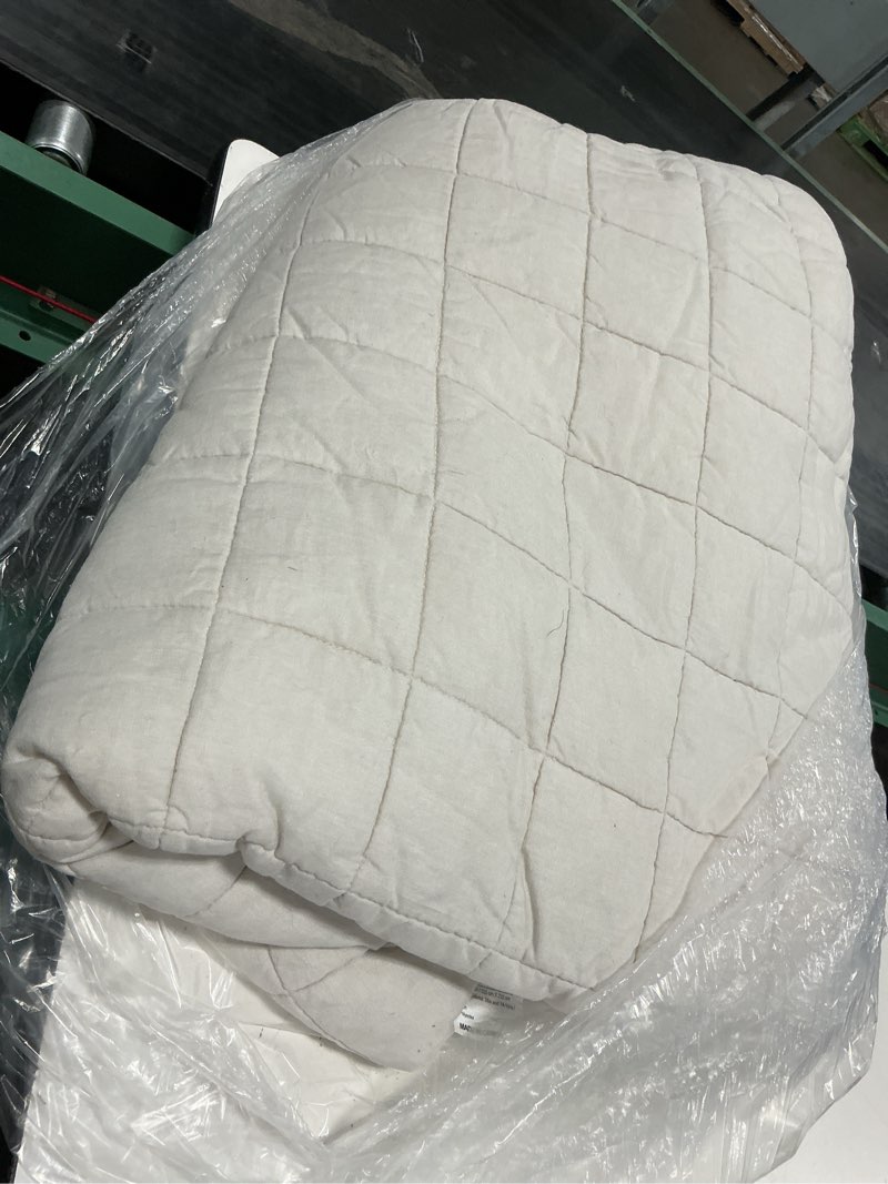 Condition photo showing As Is for european linen box quilt, full/queen, sand