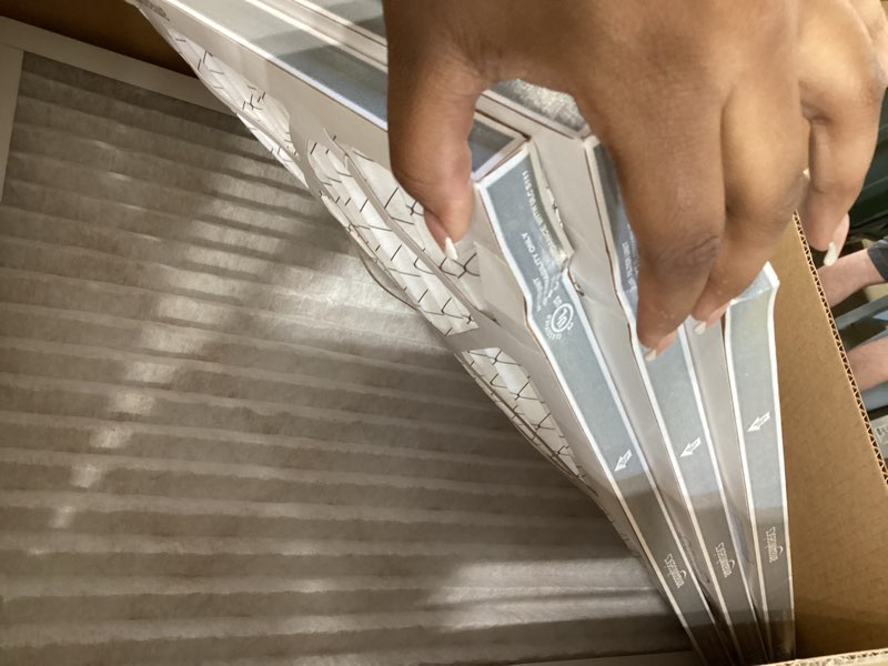 Condition photo showing Good Condition for amazon basics 20x25x1 air filter 6-pack, merv 8 ac furnace filters, removes dust, electrostatic, allergy control (actual size: 19.75" x 24.75" x 0.75") 20x25x1 merv 8