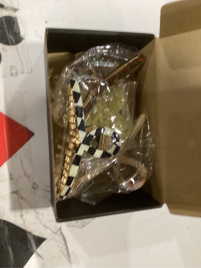 Condition photo showing Good Condition for Big Butterfly Hair Claw Clips - Acetate & Metal 4.7" Large Hair Accessories for Women & Girls - 3 Pcs AcetateHairClip2