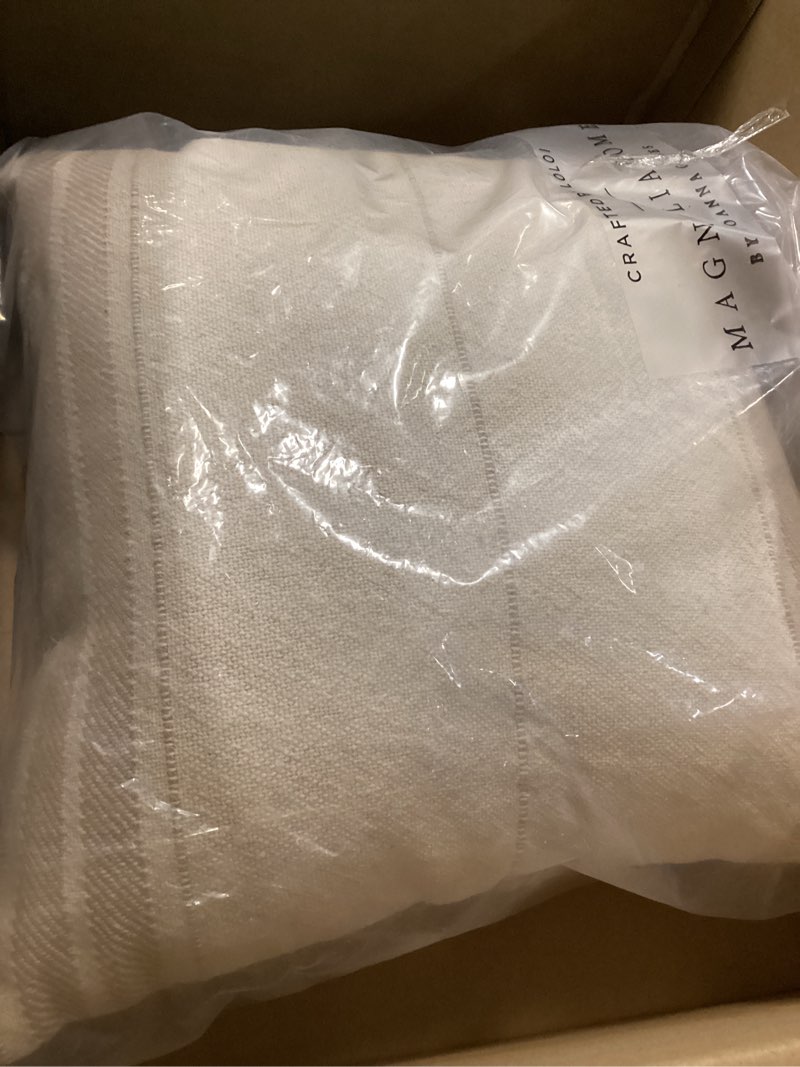 Condition photo showing Good Condition for Loloi Magnolia Home by Joanna Gaines Selena Collection PMH0076 Ivory/Natural 18'' x 18'' Cover w/Poly Pillow Ivory / Natural 18'' x 18'' Cover w/Poly