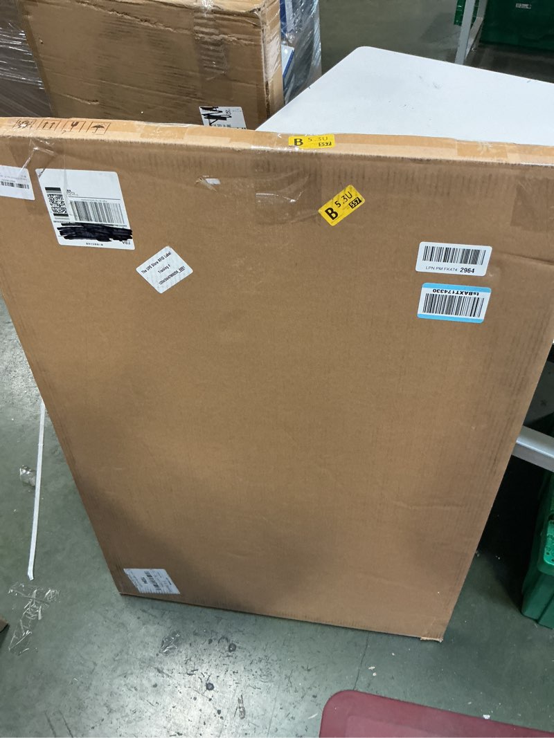 Condition photo showing New/Like New for MCS Trendsetter Poster Frame, Black, 27 x 40 in, Single