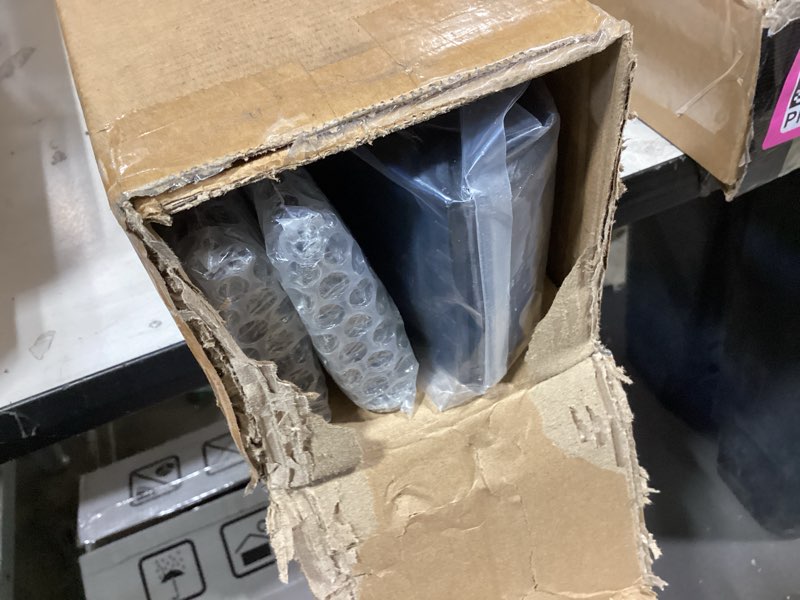 Condition photo showing Good Condition for kinggeri roof rack cross bars fit for volkswagen tiguan 2018 2019 2020 2021 2022 2023 2024 2025 2026 and taos 2022-2026, aluminum roof rails crossbars rooftop cargo luggage rails kayak skiboard black compatible with tiguan 18-26 and taos 22-26