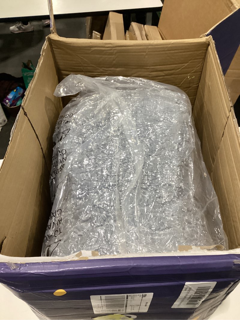 Condition photo showing Good Condition for MAXYOYO 8" Futon Mattress Full Size, Ultra Thick Futons Sofa Couch Bed Tufted Sleeper Sofa Bed, Floor Mattress for Adults, Shredded Foam Filling (Frame Not Included), Dark Grey
