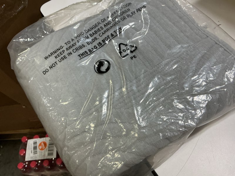 Condition photo showing New/Like New for vctops Ultra Soft Chenille Couch Cover Rainbow Embroidery Anti Slip Sectional Couch Covers Washable Sofa Slipcover for Dogs, Children, Pets Furniture Protector (Light Grey,28"x82") 1pc/28"x82"/Rectangular Light Grey