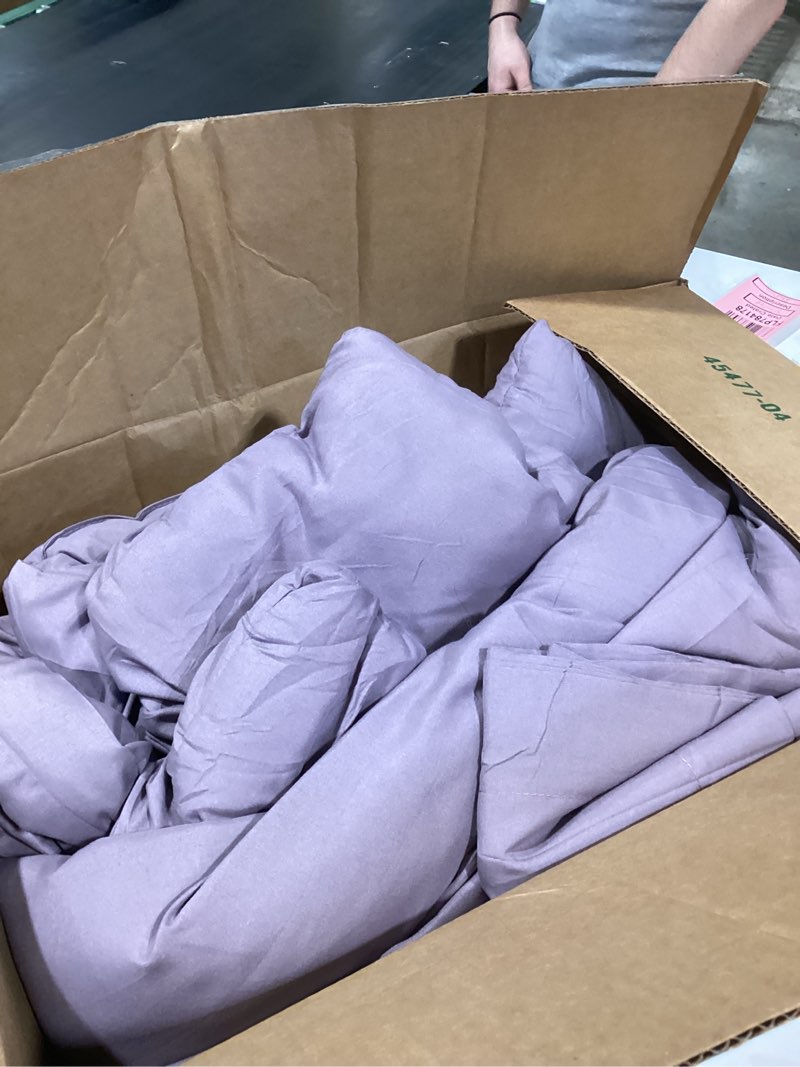 Condition photo showing Good Condition for weigelia Full Size Comforter Set Dusty Purple Comforter Set 7 Piece Grayish Purple Bed Bedding Set with Sheets for Women and Men Full Dusty Purple