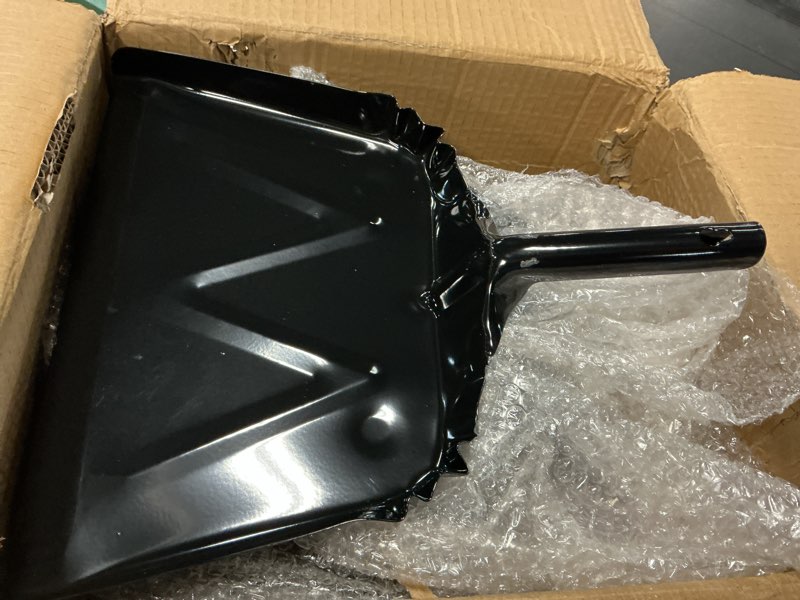 Condition photo showing Good Condition for Weiler 71078 Heavy-Duty Metal Dust Pan (Pack of 12) Pack of 12 Steel