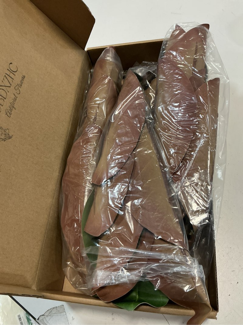 Condition photo showing New/Like New for 4 Pcs Magnolia Artificial Leaves Branches 22 Inch 3D Real Touch Faux Magnolia Stems Fake Magnolia Twigs for Indoor Outdoor Vase Filling Home Wedding Floral Arrangement Decoration 22inch Green?4 Pcs?