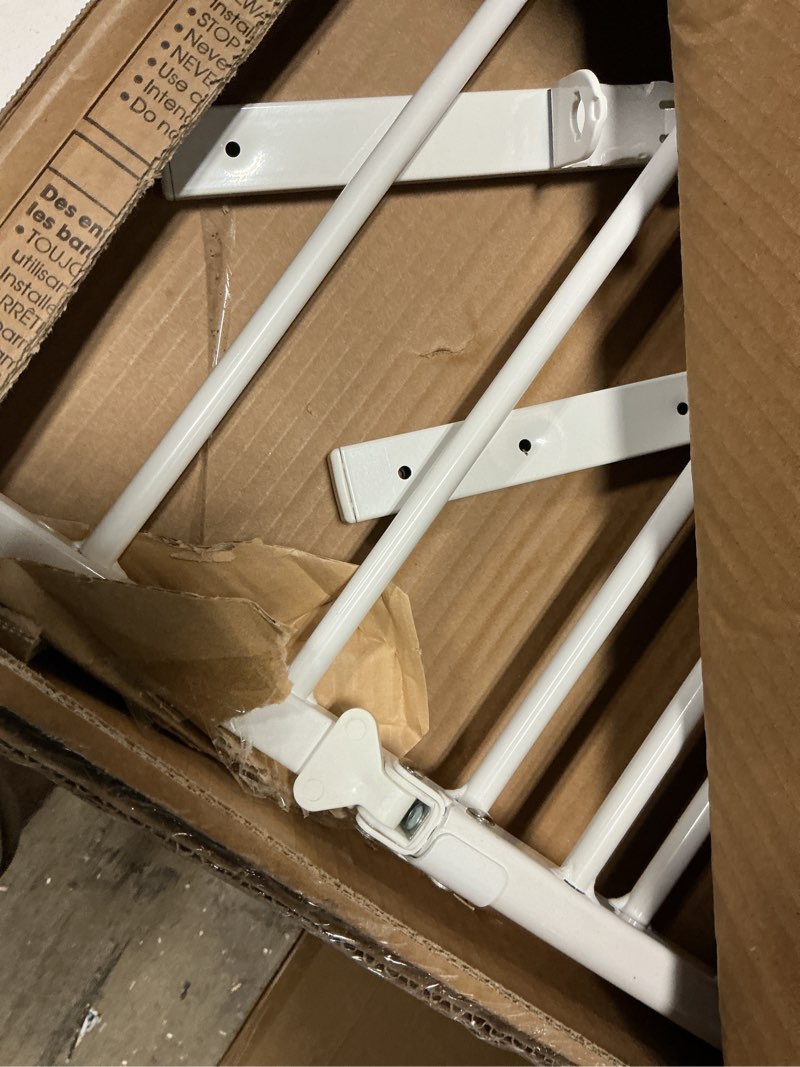 Condition photo showing Good Condition for summer infant - metal bannister safety stair baby gate