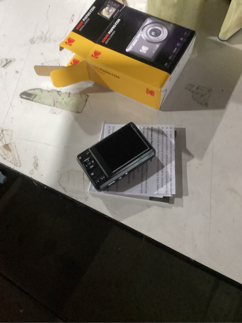 Condition photo showing Good Condition for kodak pixpro fz55-bk 16mp cmos sensor digital camera 5x optical zoom 28mm wide angle 1080p full hd video 2.7" lcd vlogging camera (black)
