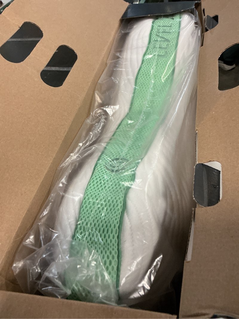 Condition photo showing Good Condition for bedgear level cuddle performance pillow- size 2.0 - firm bed pillow for side sleepers - moisture wicking removable cover size 2.0 level cuddle performance