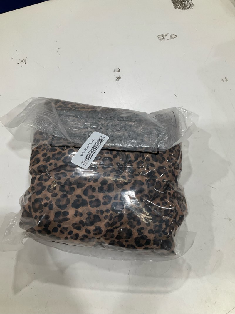 Condition photo showing Good Condition for 6 pcs cheetah print table runner 118.11 x 27.56 inches leopard table runner cheetah print polyester fabric tablecloth for wedding party birthday safari party home decorations(brown)