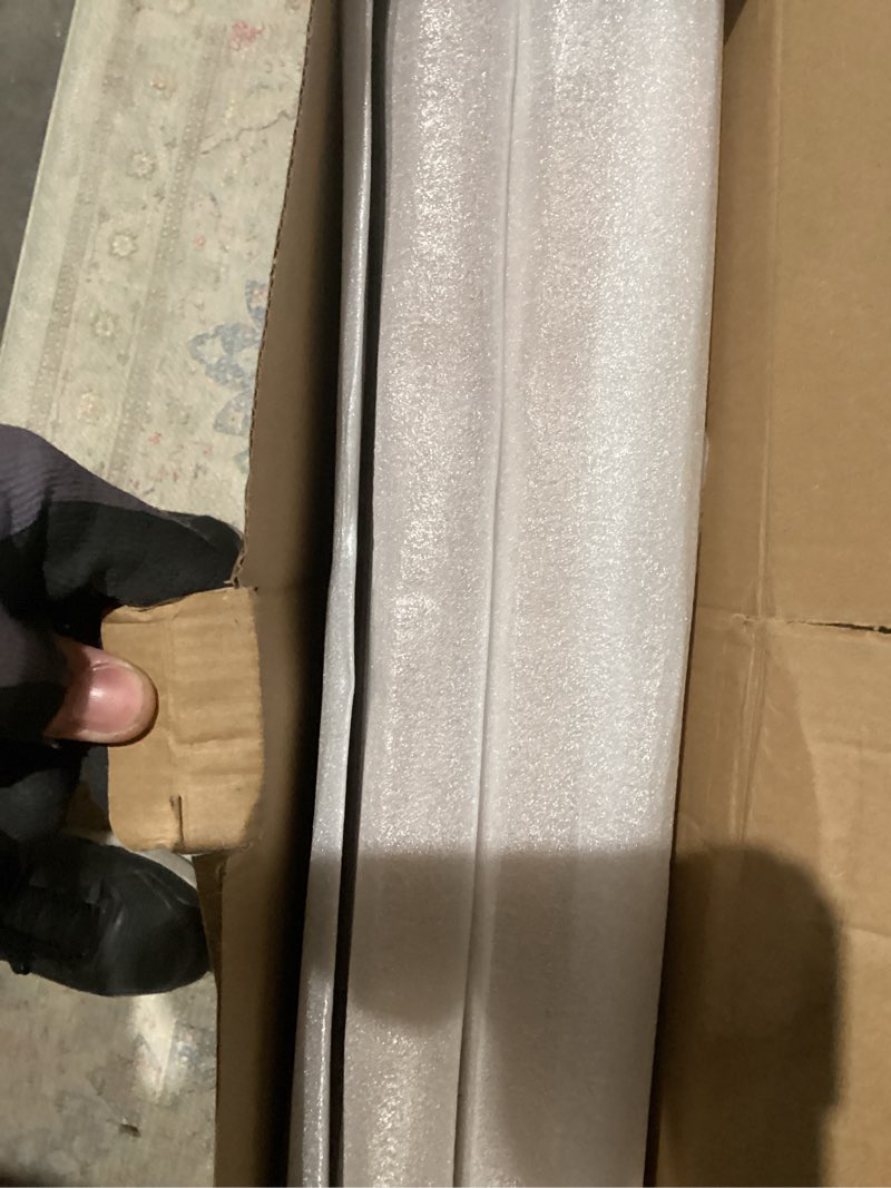 Condition photo showing Good Condition for 16x20 Oak Wood Frames -16"x20" Poster Frames for Wall, 16x20 Picture Frames for Wall, 16 x 20 Picture Frames, 16 x 20 Frames for Wall(3 Pack, Beige) Beige-3P 16x20