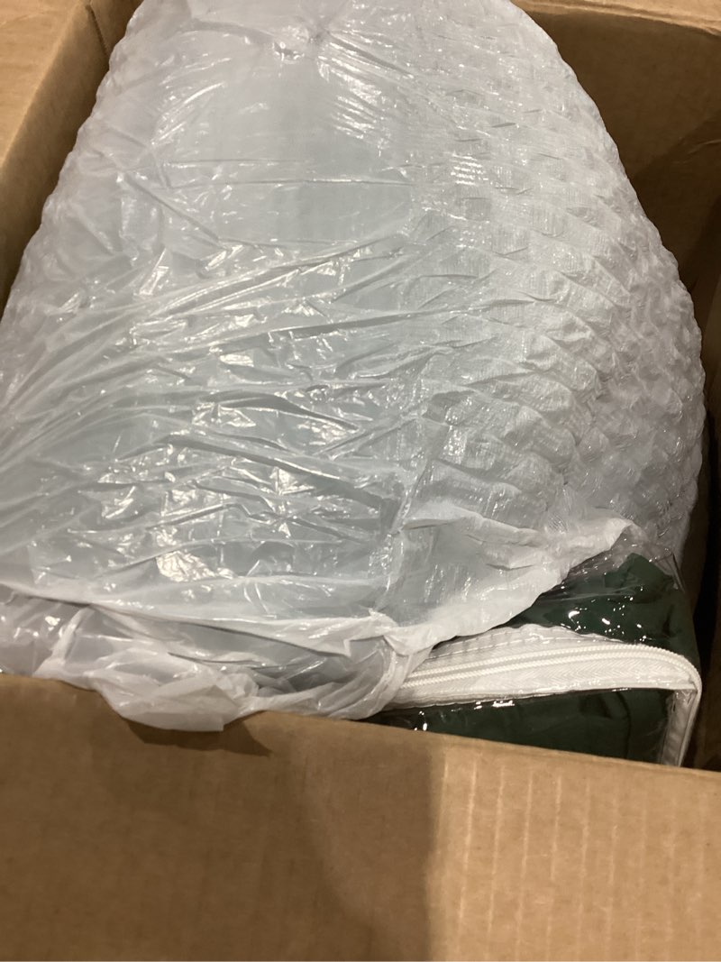 Condition photo showing Good Condition for cozylux king size comforter set emerald green - 7 pieces bed in a bag king, luxury soft bed set for all seasons, bedding set with down alternative comforter, sheets, pillowcases & shams emerald green king