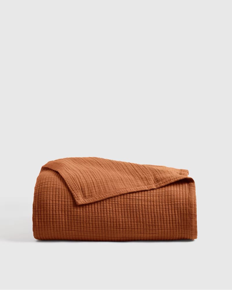 Quince Organic Ribbed Cotton Coverlet, color terracota, 92*96 inc 