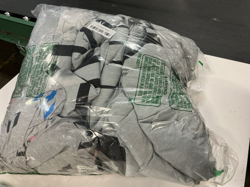 Condition photo showing Good Condition for jay franco kids comforter set includes sheets and pillow covers - soft and cozy bed set for stylish room decor, official licensed bedding, beige - mickey and friends, 5 piece twin beige - mickey and friends 5 piece twin