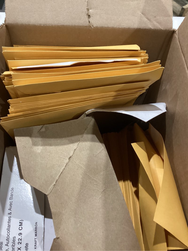 Condition photo showing As Is for amazon basics self seal catalog mailing envelopes for documents, peel and seal, 6" x 9", brown kraft, 250-pack 250-pack 6x9 inch brown kraft