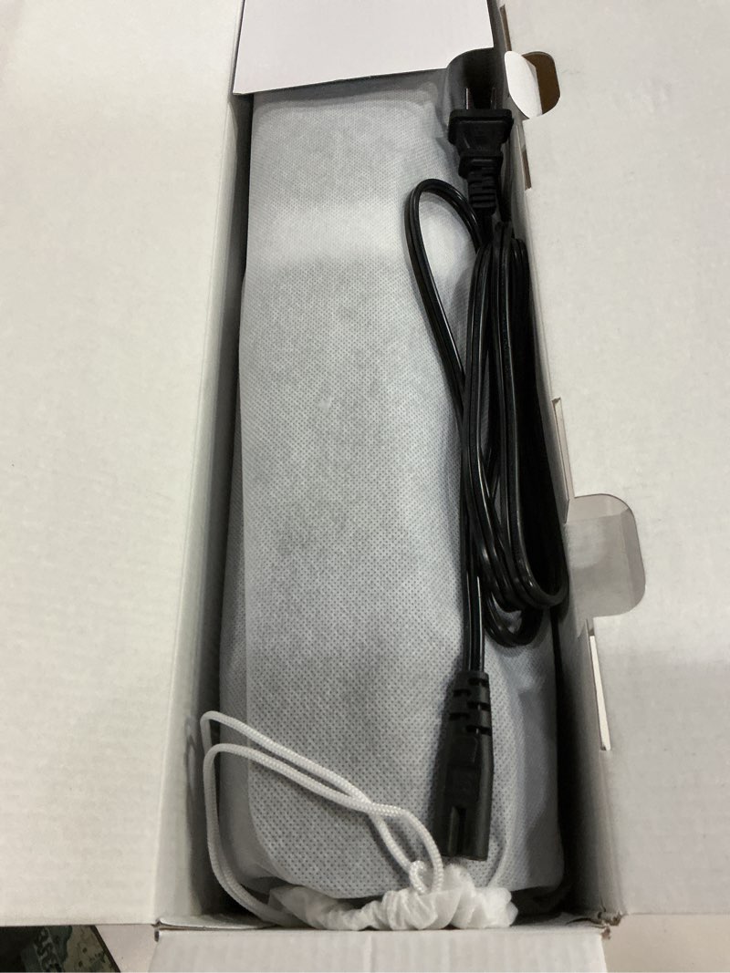 Condition photo showing Good Condition for Warming Mat for Food, Electric Warm Tray, Full Surface Heating Food Warmer, 4 Temperature Levels, 5 Hours Auto Shut-Off Function, for defrosting, Buffets, Parties, Holidays and Everyday Use, Blue 4.9" x 4.9" x 16.3"
