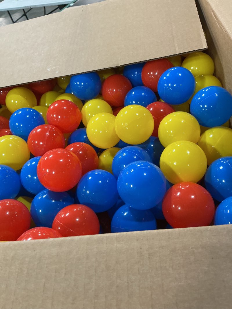 Condition photo showing New/Like New for Children's Factory 500 Mixed Color Balls, multi