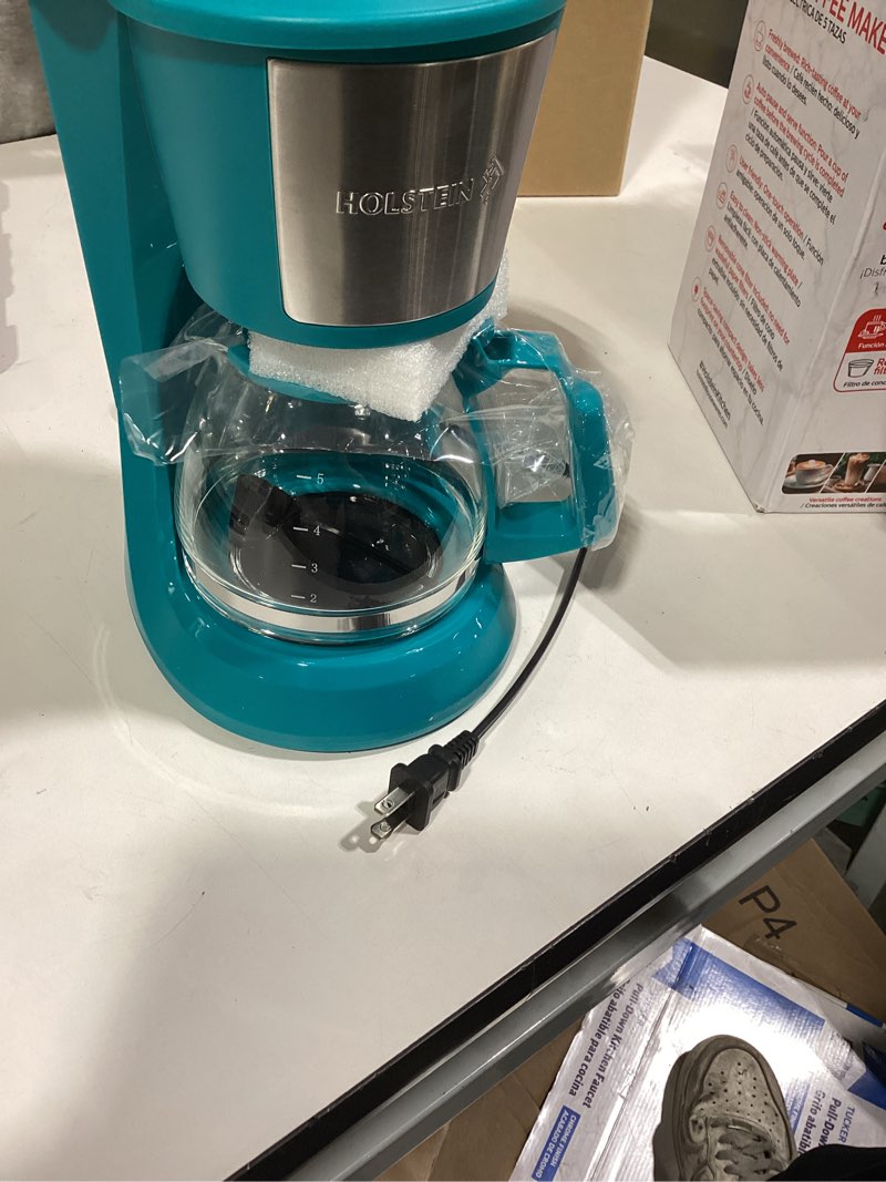 Condition photo showing Good Condition for holstein housewares 5 cup drip coffee maker – compact and user-friendly with auto pause & serve, reusable filter, measuring spoon & glass carafe, office & dorm use, teal 5 cup teal