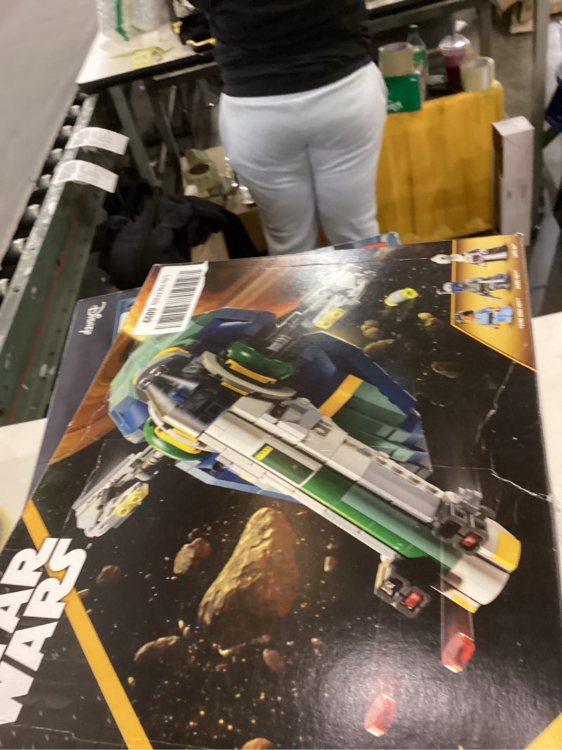 Condition photo showing New/Like New for LEGO Star Wars: Attack of The Clones Jango Fett's Starship Building Toy - Pretend Play Set for Boys & Girls, Ages 9+ - Collectible Model Kit & Kids Room Decor - Gift for Birthdays - 75433