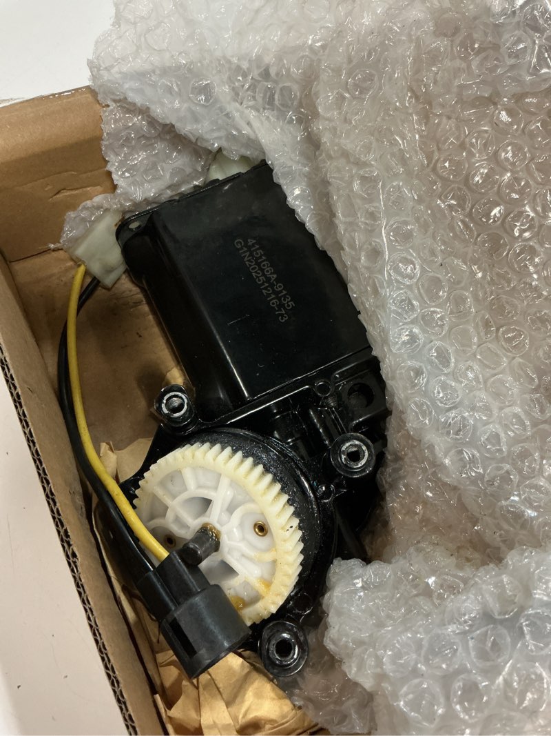 Condition photo showing As Is for power tailgate window motor replacement for 1971-1991 chevy/gmc suburban 1972-1977 wagoneer 1974-1977 cherokee 22048329