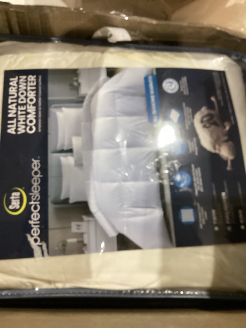 Condition photo showing As Is for Serta European Down Comforter Queen Size All Season, 100% Cotton, 600 Fill Power Extra Fluffy, Made in USA, White Down Duvet Insert, Lightweight Medium Warmth, Hotel Style, 90"x 90" White All Season Full/Queen