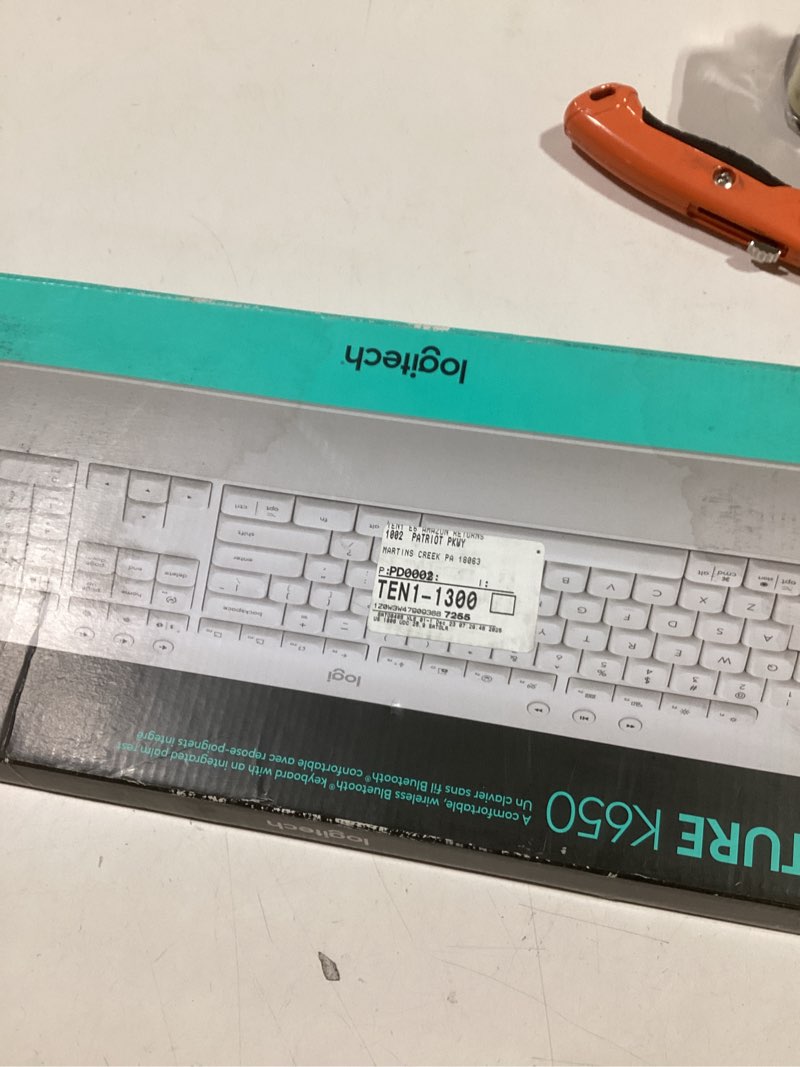 Condition photo showing New/Like New for Logitech Signature K650 Comfort Full-Size Wireless Keyboard with Wrist Rest, BLE Bluetooth or Logi Bolt USB Receiver, Deep-Cushioned Keys, Numpad, Compatible with Most OS/PC/Window/Mac - Off White Keyboard Off White