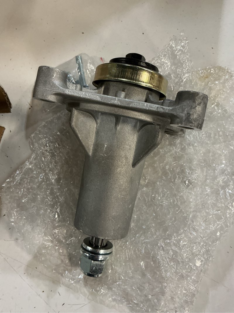 Condition photo showing Good Condition for 187292 192870 532187281 532187292 567253301 587819701 587125401 husqvarna yth22v46 yth24v48 spindle 187292 mandrel assembly husqvarna 42" 46" 48" 54" mower deck spindle craftsman 2200 567253301