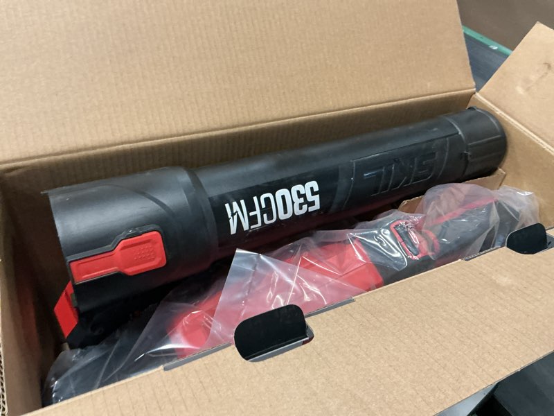 Condition photo showing As Is for 40v brushless 530 cfm leaf blower kit (4.0ah battery)
