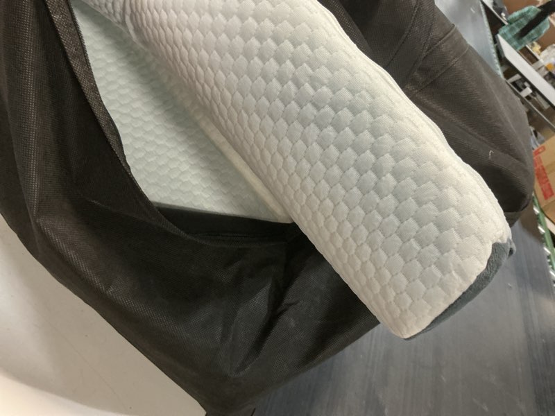 Condition photo showing Good Condition for bedluxe wedge pillow headboard, 3pcs orthopedic bed wedge pillows set for after surgery, adjustable pillow wedge for acid reflux&back pain relief, sleeping, back pillow for bed sitting up, white/grey white/grey adjustable 9&12 inch + 1 head pillow