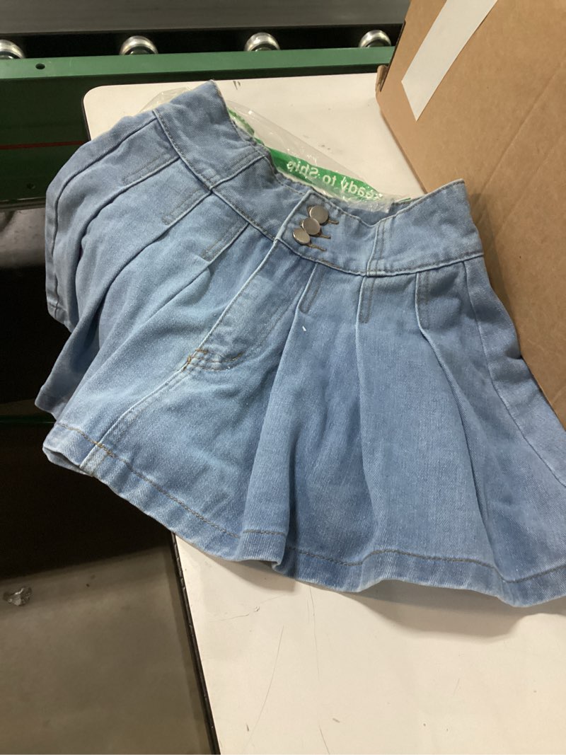 Condition photo showing Good Condition for Verdusa Women's Denim Skirt Button Up High Waist A Line Mini Pleated Jean Skirt Light Wash X-Small