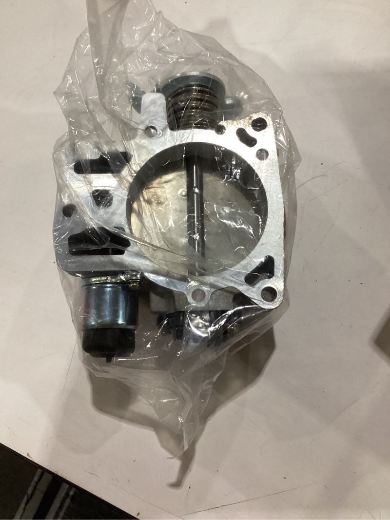 Condition photo showing Good Condition for 12596576 throttle body replacement for chevy express 1500 2500 3500 gmc savana 1500 2500 3500 4.8l 5.3l v8 2003-2006 671010